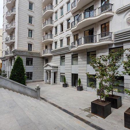 Downtown Two-Bedrom Apartment Tbilisi Eksteriør billede