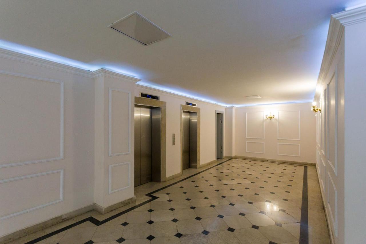 Downtown Two-Bedrom Apartment Tbilisi Eksteriør billede